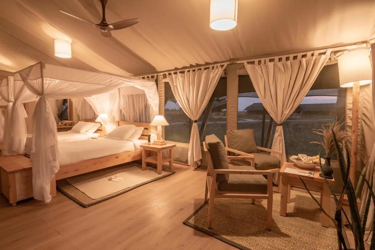 MaishaSweetwatersCamp05