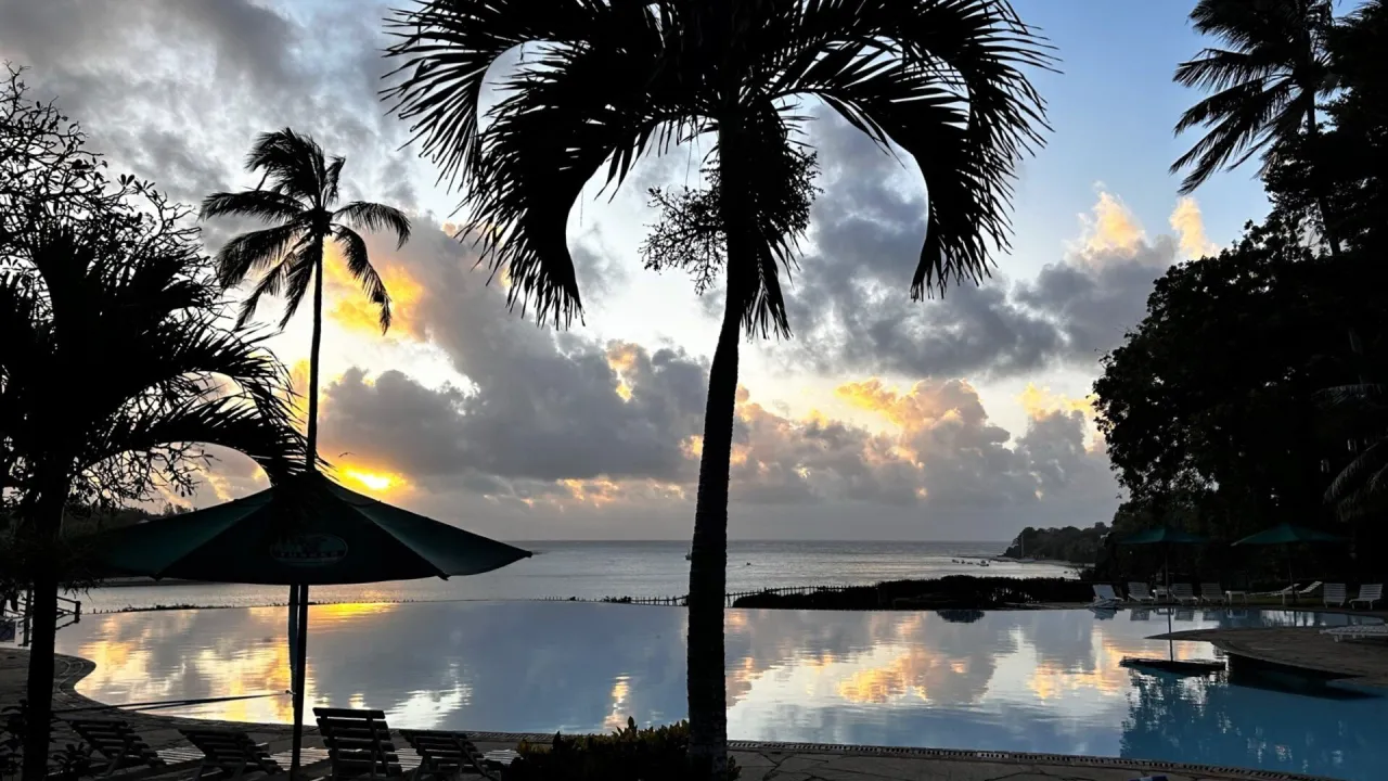 Mnarani-Beach-Club-04