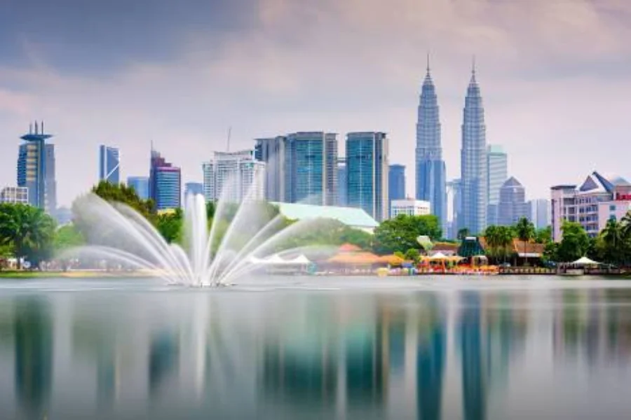 Malaysia-Pacific-Blue-Travel